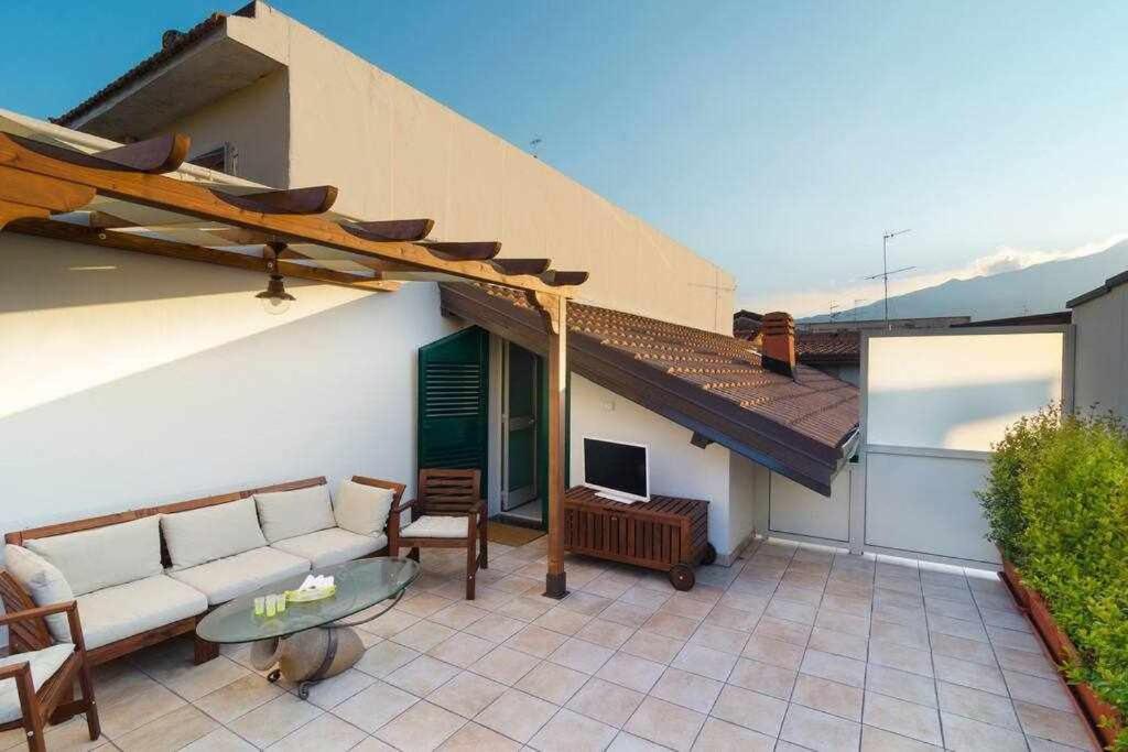 Casa Delle Zammare Fronte Mare Centro Storico Villa Riposto Luaran gambar
