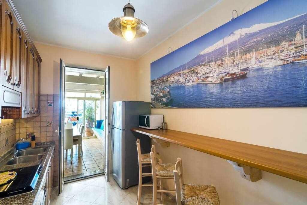 Casa Delle Zammare Fronte Mare Centro Storico Villa Riposto Luaran gambar